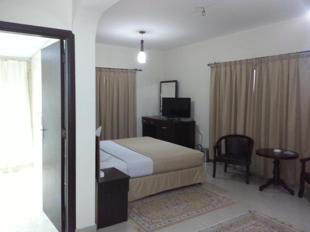 Dolphin Hotel Muscat Exterior photo